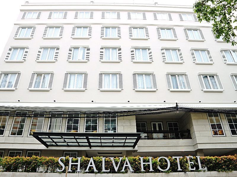 Hotel Shalva Cakarta Dış mekan fotoğraf