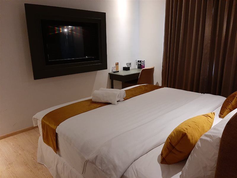 Hotel Shalva Cakarta Dış mekan fotoğraf